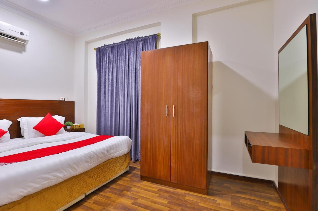 Oyo 288 Diafati Residential Units Hotel Nadinah Eksteriør billede