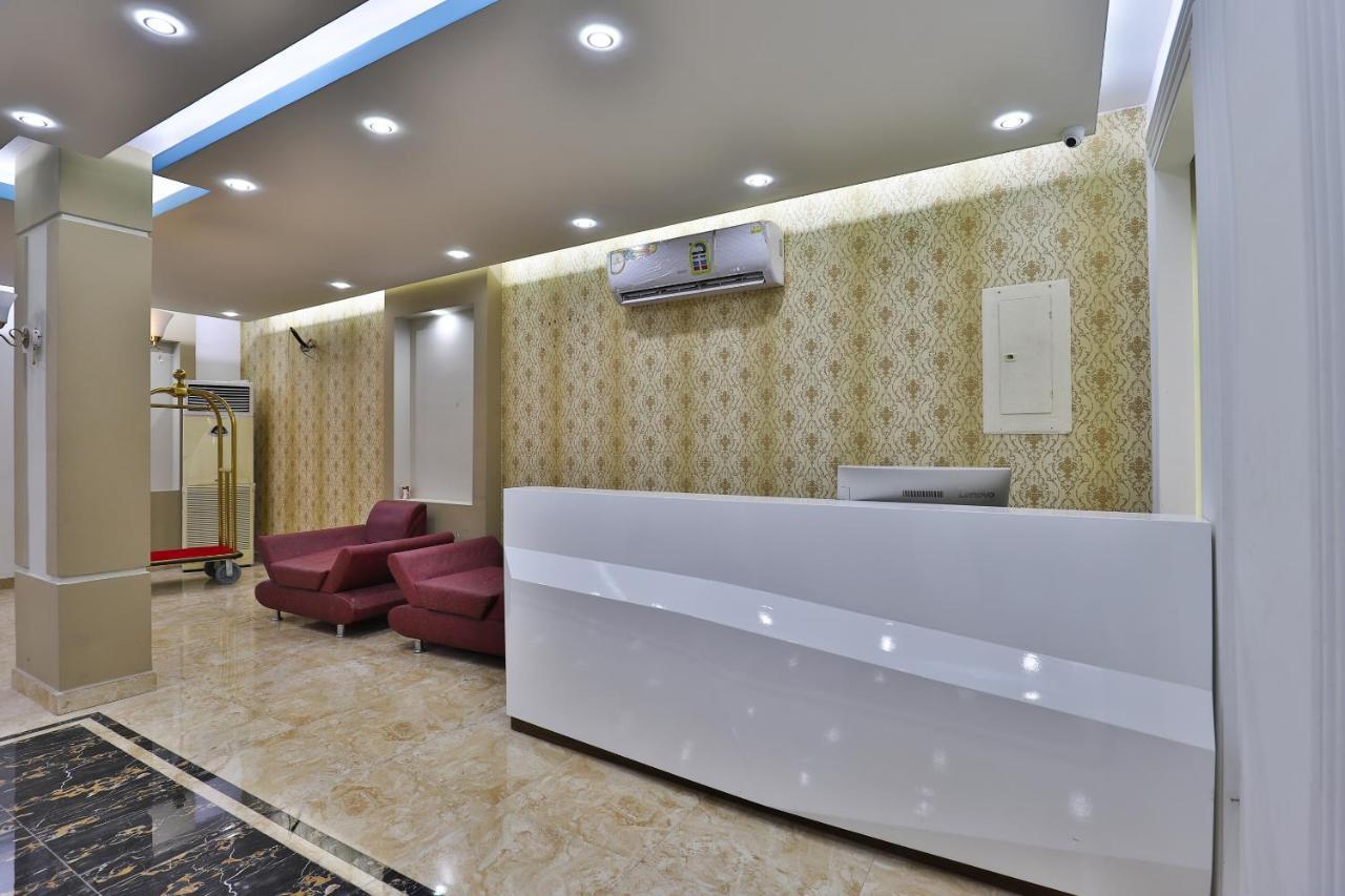 Oyo 288 Diafati Residential Units Hotel Nadinah Eksteriør billede